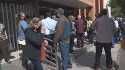 Maestros jubilados del SNTE 53 acuden a votar