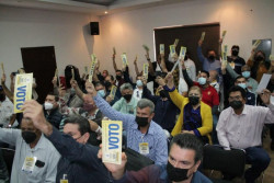 Aprueban la actualización del Contrato Colectivo de Trabajo y del Estatuto Sindical