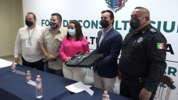 Entregan equipo a Seguridad Pública para pruebas de alcoholimetría