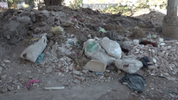 Toman de basurero un terreno