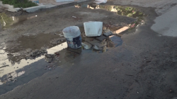 Varias fugas de agua potable en la 20 de noviembre