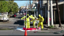 Derrame de químicos en la colonia Jacarandas moviliza a cuerpos de emergencia