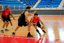 El mazatleco Nico García ya entrena con Venados