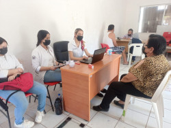 Ofrecen servicio de salud a la población vulnerable