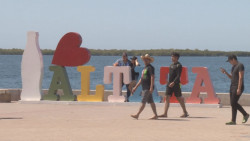Sin restricciones en aforos en playas de Navolato, solo en restaurantes
