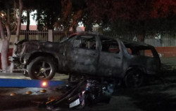 Embiste a motociclista  y huye