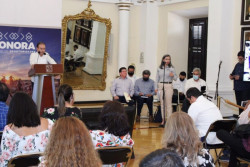 Caminantes por la Transformación continúan levantamiento de padrones: Wendy Briceño.