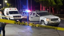 Lo “balean” y muere al llegar a la Cruz Roja