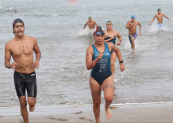 Carlos Mercado gana la Copa Semana Santa de Natación
