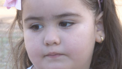 Regina nos roba el corazón con su simpatía
