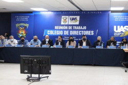 Encabeza el Rector reunión de trabajo con directores