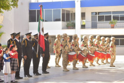 Fomentan valores cívicos en comunidad académica del Colegio la Salle.