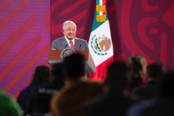 Que se vayan con su cuento a otro lado dice AMLO