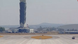 Problemática de los controladores aéreos se atenderá dice AMLO