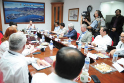Modernización del Puerto de Guaymas promoverá el intercambio comercial entre México y Estados Unidos: gobernador