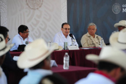 Construimos nuevos horizontes para la tribu yaqui: Alfonso Durazo