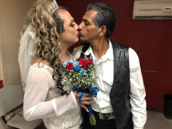 Thalía pide apoyo para su esposo quien tuvo un accidente el pasado 13 de mayo
