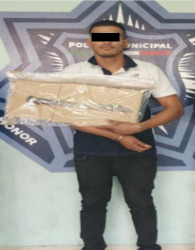 Aprehende en la flagrancia policía municipal a sujeto en posesión de arma de fuego