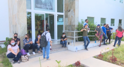 Retrasan el pago de dos quincenas a maestros de inglés en Sinaloa