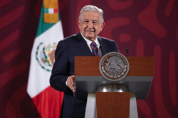 Hay que empezar la campaña de que se desmonte la Estatua de la Libertad