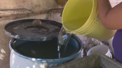 DIF lleva agua a comunidades que la requieren