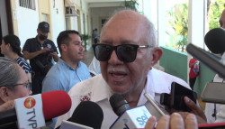 En reunión con diputados federales y autoridades navales, no se trataron temas de seguridad: Alcalde Benítez Torres