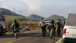 Patrulla de la Guardia Nacional provoca accidente automovilístico, se reporta un muerto
