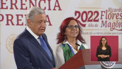 Leticia Ramírez es la maestra que sustituye Delfina Gómez en la SEP