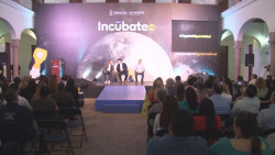 Premian a los ganadores de la primera generación del programa “IncúbateMX”