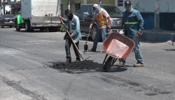 Programa de Bacheo se mantiene en la ciudad, asegura Luis Gerardo Núñez