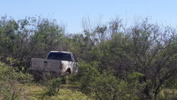 Recuperan policía estatal y ejército mexicano vehículo robado en empalme