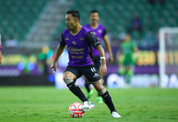 Marco Fabián fuera de 10 a 14 días por lesión