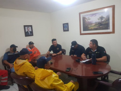 Protección Civil Sonora, Sedena, Bomberos y Municipio de Hermosillo atienden afectaciones en Bahía de Kino