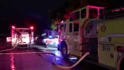 Cortocircuito provoca incendio en Ferretería de Mazatlán