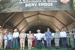 Inaugura gobernador de Sonora exposición militar “La Gran Fuerza de México"