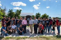 Recibe Universidad Tecnológica del Sur de Sonora donación de una turbina de aeronave