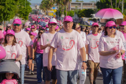 Con gran participación se llevó a cabo la caminata de sensibilización sobre cáncer de mama: Salud Sonora