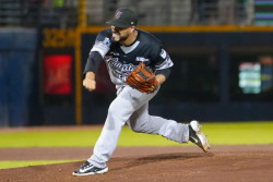 Tomateros apalea 11-1 a Águilas de Mexicali y gana el primero de la serie
