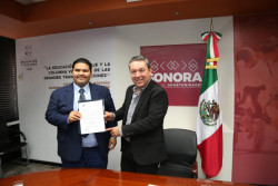 Toma protesta secretario Aarón Grageda a nuevo director general de Conalep Sonora