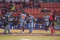 Naranjeros se lleva el primero de la serie 7-2 sobre Águilas
