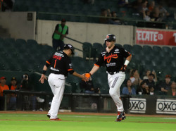 Naranjeros completa barrida sobre los Sultanes de Monterrey