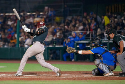 Charros barre a Tomateros