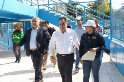 Supervisa el rector de la UAS avances en la construcción de techumbre en alberca olímpica