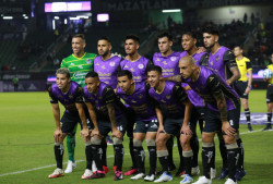 MAZATLÁN F.C. ENFRENTA A LOS PUMAS EN EL KRAKEN