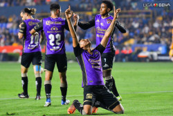 MAZATLÁN F.C. SE IMPONE 2-1 A LOS TIGRES