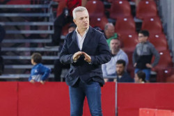 Javier Aguirre y la permanencia: "Hoy no tenemos nada hecho"