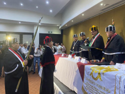 Recibe grado Honoris Causa Gerardo Vargas por el Claustros Académico Fiat Lux 