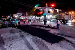 Supervisan trabajos de bacheo y reencarpetado en Mazatlán