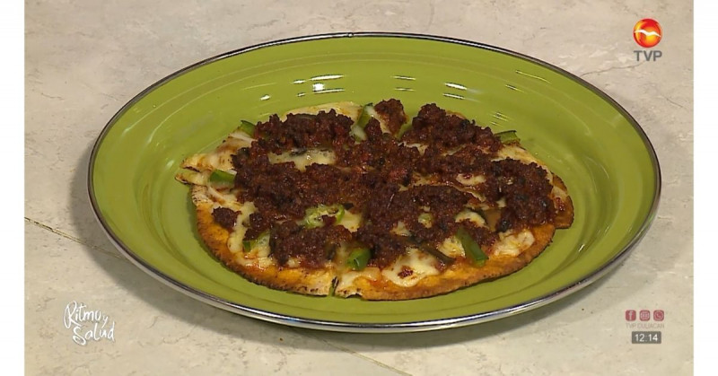 Hoy es tu oportunidad de aprender a preparar pizza mexicana de chorizo (video receta)