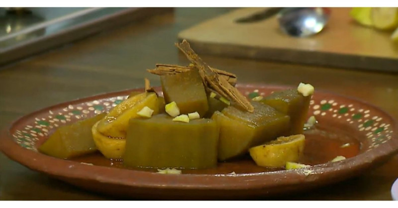 Cocina con ritmo y consiéntete con este dulce de calabaza con guayaba (video receta)